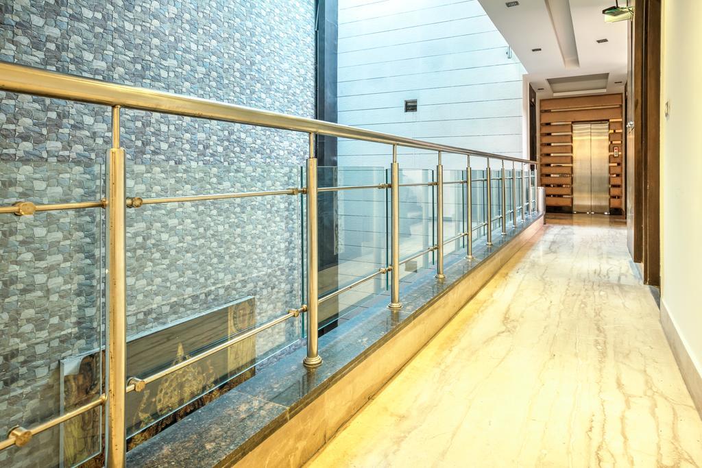 Hotel Gold Souk - Karol Bagh Дели Экстерьер фото